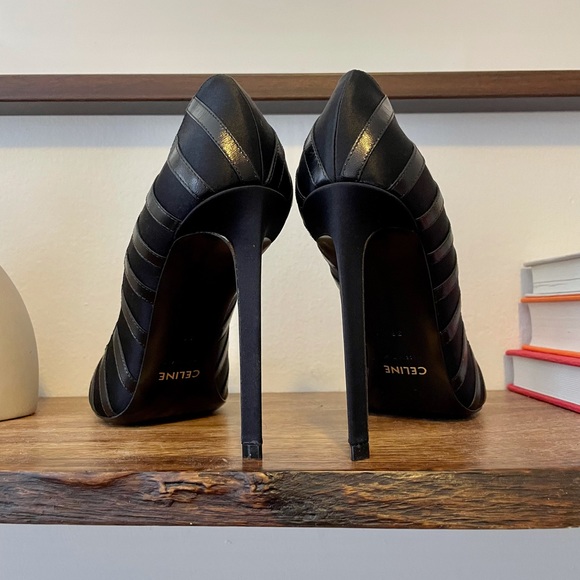 BRAND NEW CELINE/NEVER WORN striped heel. - Picture 3 of 8